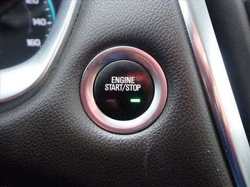 Used 2020 Chevrolet Traverse LT w/ Driver Confidence II Package image 25