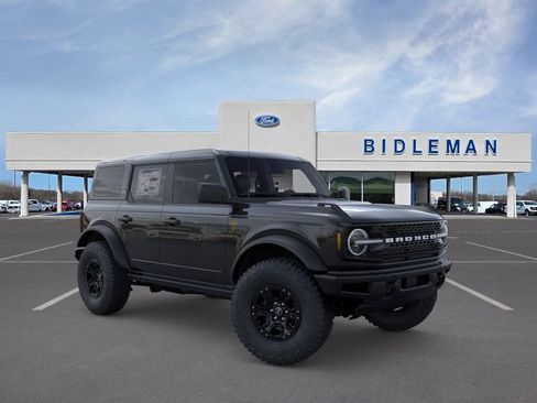 New 2026 Ford Bronco Badlands AWD/4WD image 8