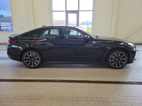 New 2026 BMW i4 xDrive40i w/ M Sport Package AWD/4WD image 8
