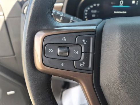 Used 2022 Chevrolet Suburban High Country AWD/4WD image 22