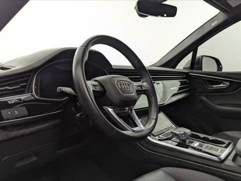 Used 2023 Audi Q7 2.0T Premium Plus w/ Premium Plus Package AWD/4WD image 23