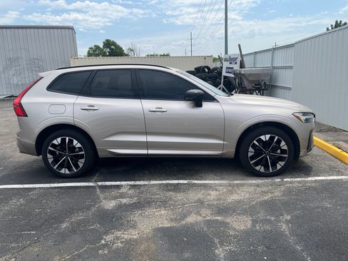 Used 2026 Volvo XC60 B5 Plus w/ Protection Package Premier AWD/4WD image 6
