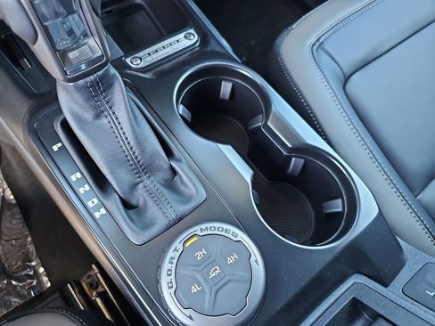 New 2025 Ford Bronco Outer Banks image 24