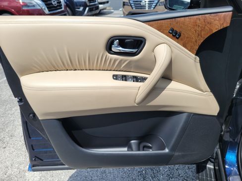 Certified 2023 Nissan Armada SL w/ Cargo Package AWD/4WD image 11