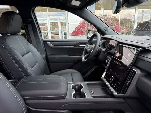 New 2026 GMC Acadia Elevation image 32