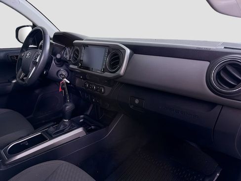 Used 2022 Toyota Tacoma SR5 image 27