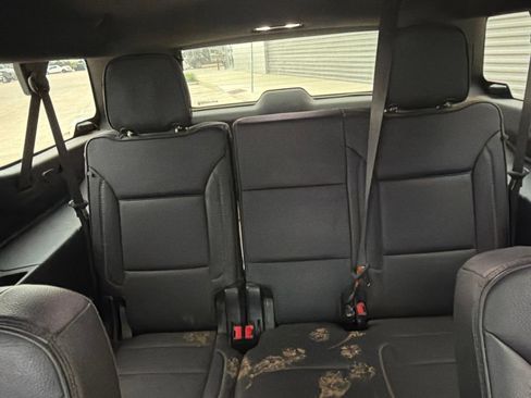 Used 2023 GMC Yukon XL Denali w/ Denali Reserve Package AWD/4WD image 15