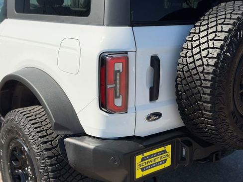 Used 2023 Ford Bronco Wildtrak AWD/4WD image 9