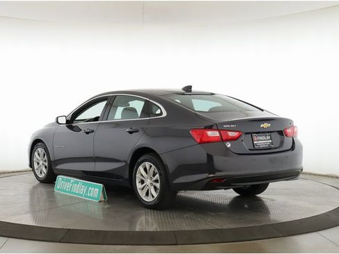 Used 2025 Chevrolet Malibu LT image 8