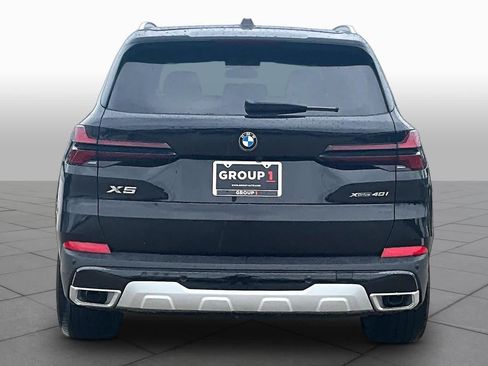 Used 2026 BMW X5 xDrive40i w/ Climate Comfort Package AWD/4WD image 4