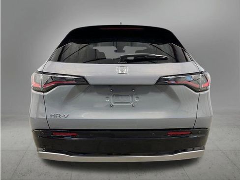 New 2026 Honda HR-V EX-L image 4