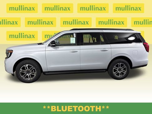 New 2026 Ford Expedition Max Active RWD image 11