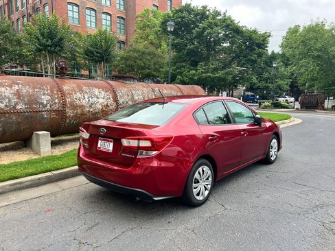 Used 2020 Subaru Impreza 2.0i image 5