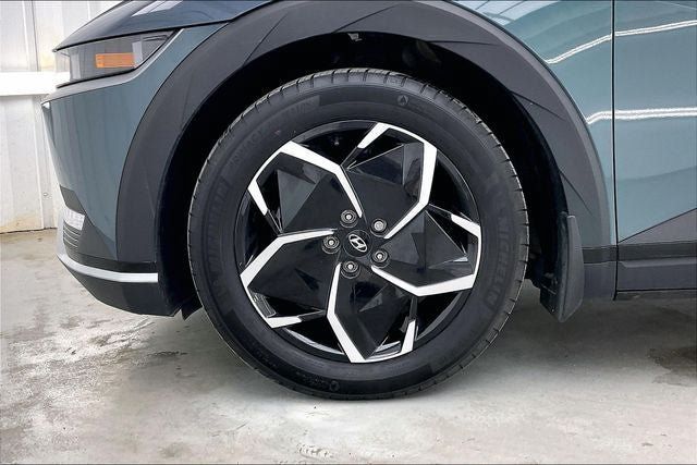 Certified 2023 Hyundai Ioniq 5 SEL RWD image 10