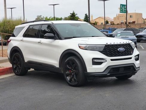 Certified 2023 Ford Explorer ST w/ Equipment Group 401A AWD/4WD image 3