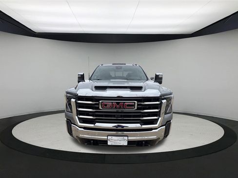 New 2026 GMC Sierra 2500 SLT w/ SLT Premium Package AWD/4WD image 2