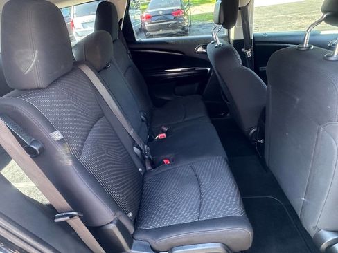 Used 2018 Dodge Journey SE w/ Popular Equipment Group AWD/4WD image 16