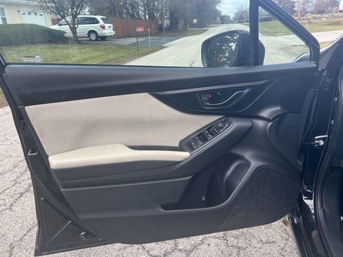 Used 2018 Subaru Impreza 2.0i AWD/4WD image 18