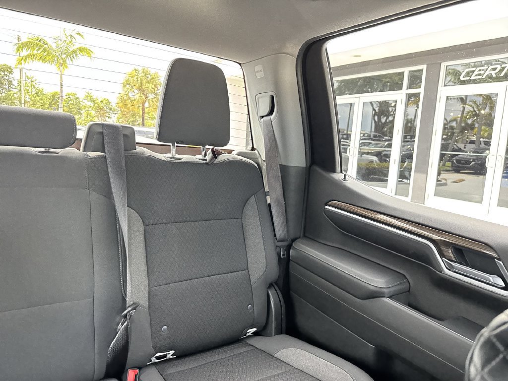 Used 2022 Chevrolet Silverado 1500 LT RWD image 19