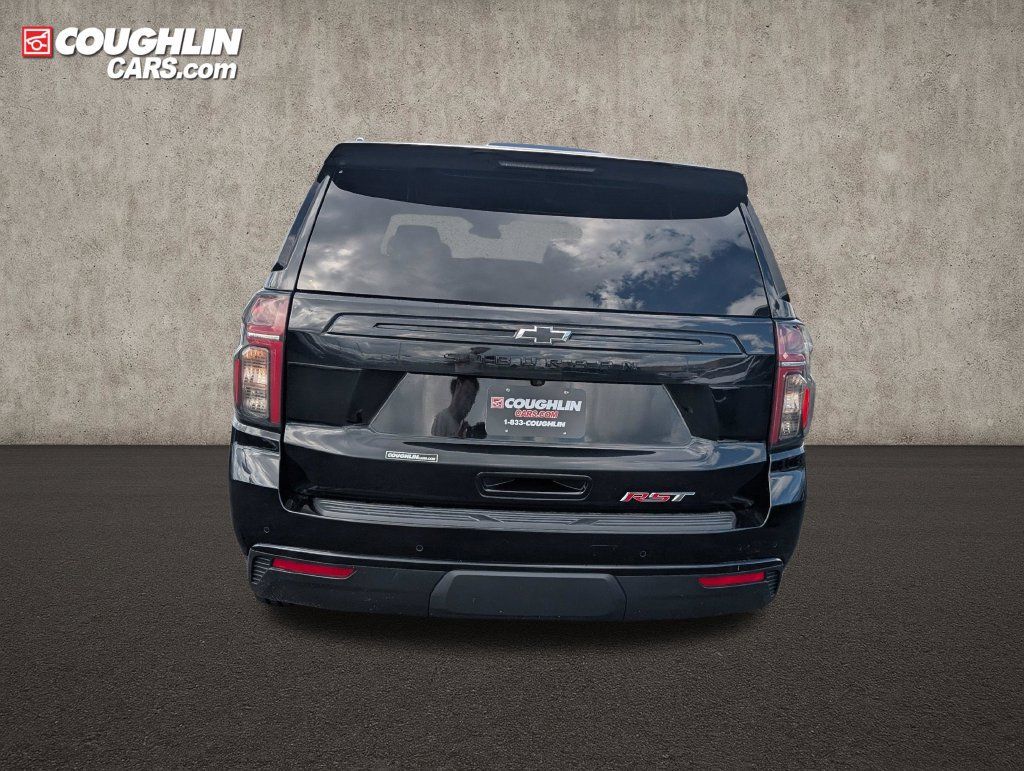 Used 2023 Chevrolet Suburban RST w/ Luxury Package AWD/4WD image 6