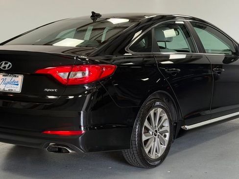 Used 2015 Hyundai Sonata Sport FWD image 3