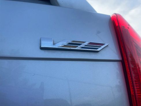 Used 2016 Cadillac ATS V w/ Luxury Package RWD image 19