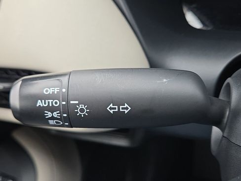 Used 2023 Honda HR-V LX image 26