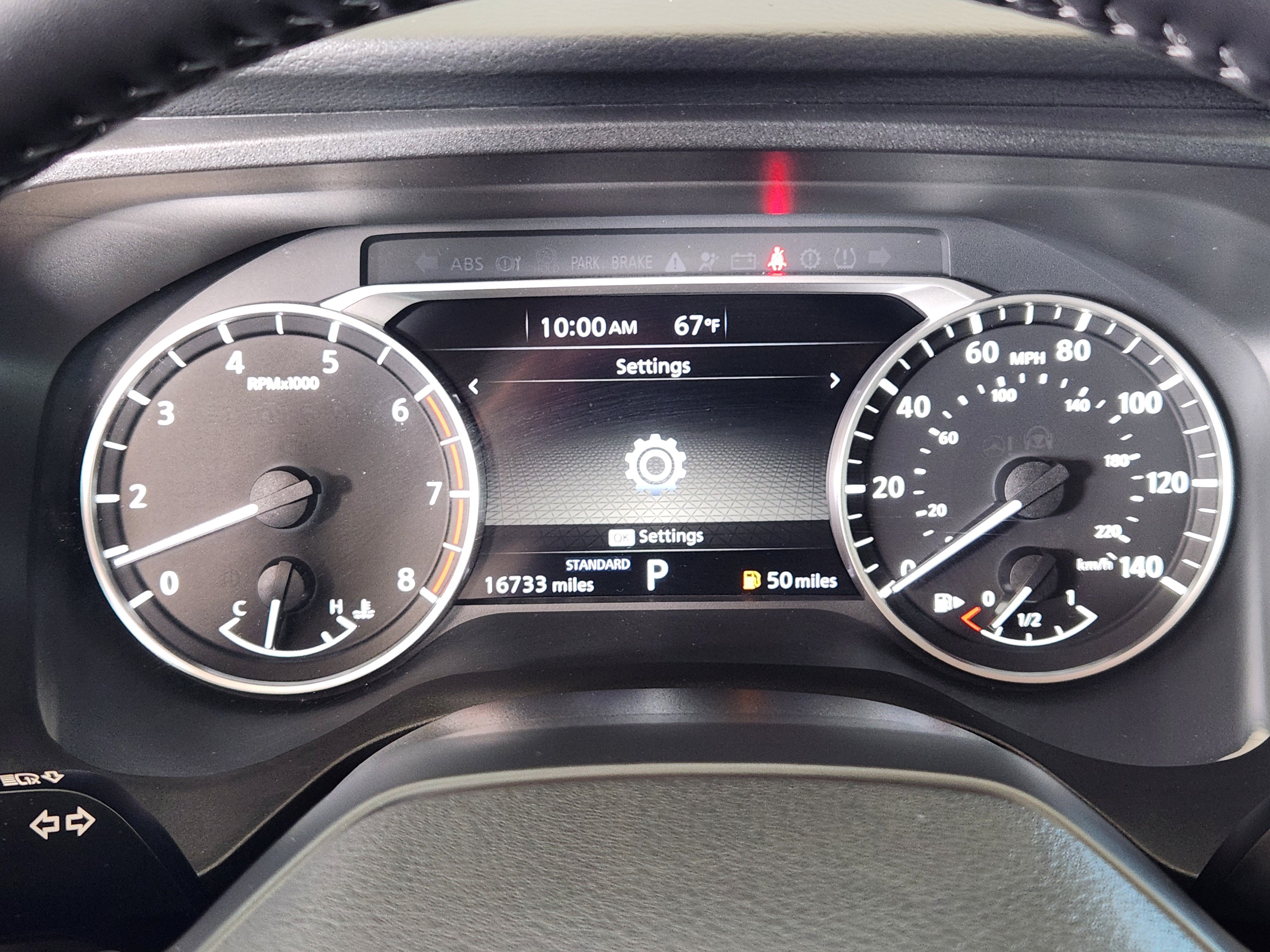 Used 2025 Nissan Rogue SV FWD image 16