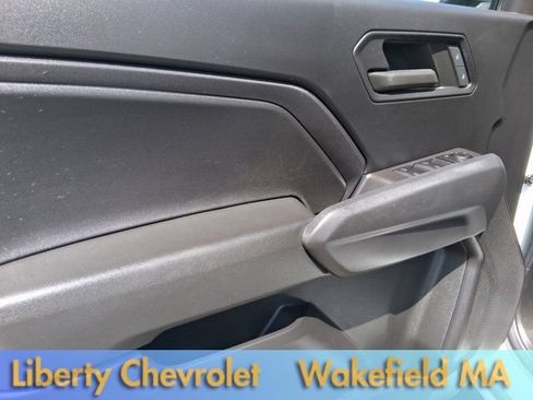 Used 2023 Chevrolet Colorado W/T AWD/4WD image 20