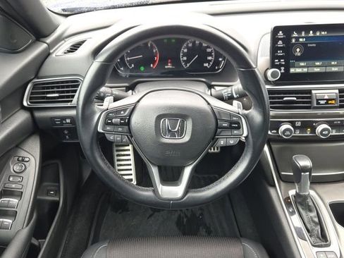 Used 2020 Honda Accord Sport image 2