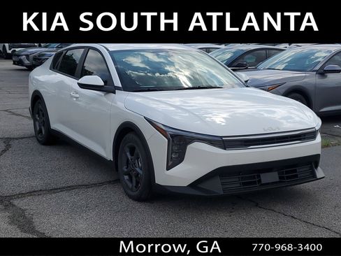New 2026 Kia K4 FWD image 1