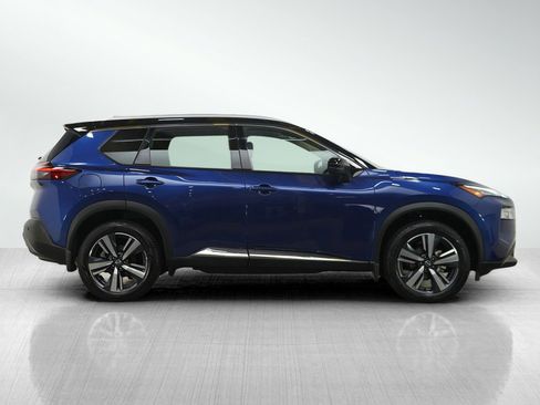 Used 2023 Nissan Rogue SL image 6