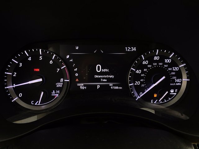Used 2021 Toyota Highlander XLE AWD/4WD image 20