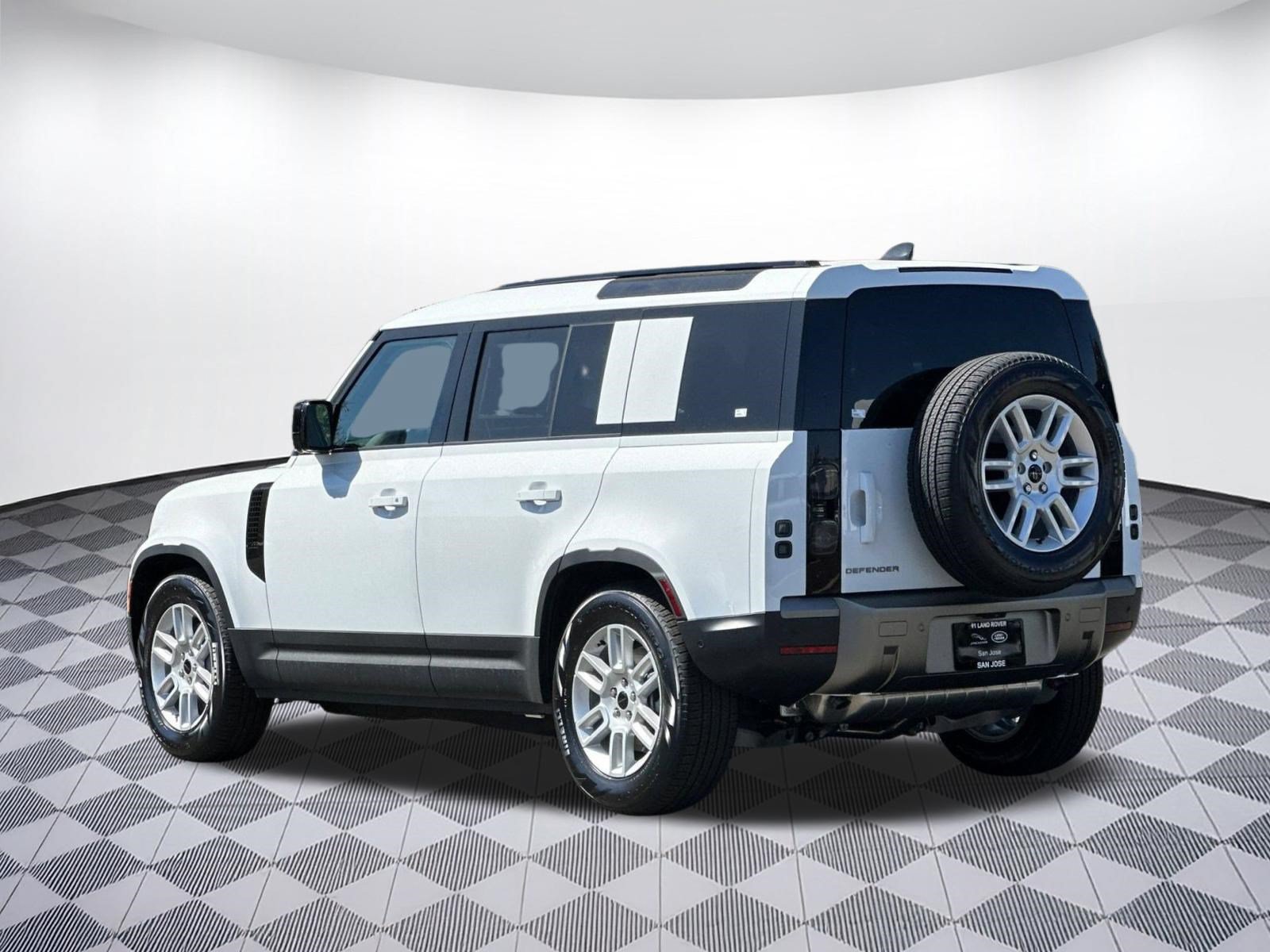 New 2026 Land Rover Defender 110 S AWD/4WD image 3