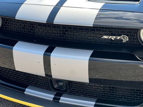 Used 2020 Dodge Challenger SRT Hellcat RWD image 33