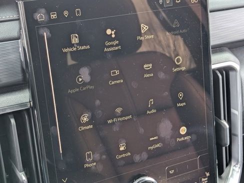 Used 2024 GMC Acadia Elevation image 19