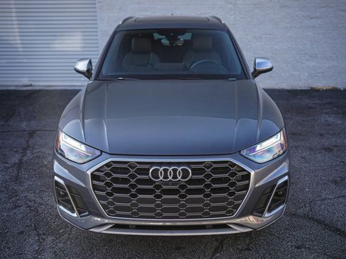 Used 2023 Audi SQ5 Premium Plus w/ Premium Plus Package image 5