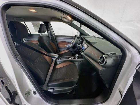 Used 2023 Nissan Kicks SR FWD image 30