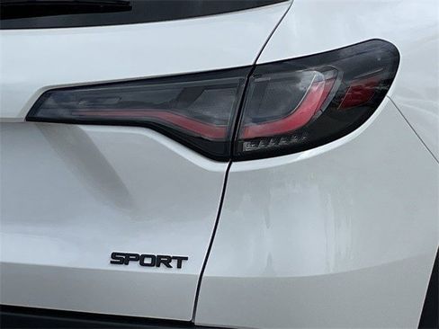 New 2026 Honda HR-V Sport image 6