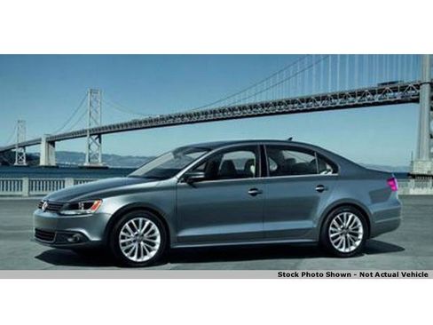 Used 2014 Volkswagen Jetta SE FWD image 1