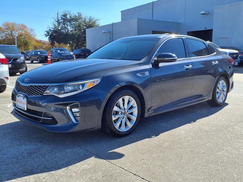 Used 2018 Kia Optima S w/ Panoramic Sunroof Package image 20