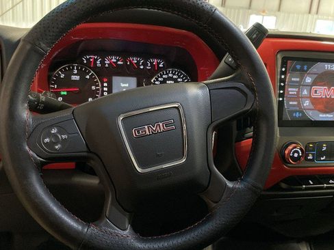 Used 2017 GMC Sierra 1500 2WD Regular Cab w/ Sierra Convenience Package image 16