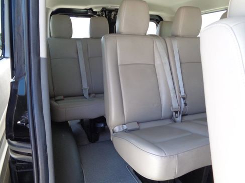 Used 2019 Nissan NV 3500 SL image 46