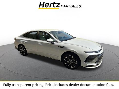 Used 2025 Hyundai Sonata SEL FWD image 1