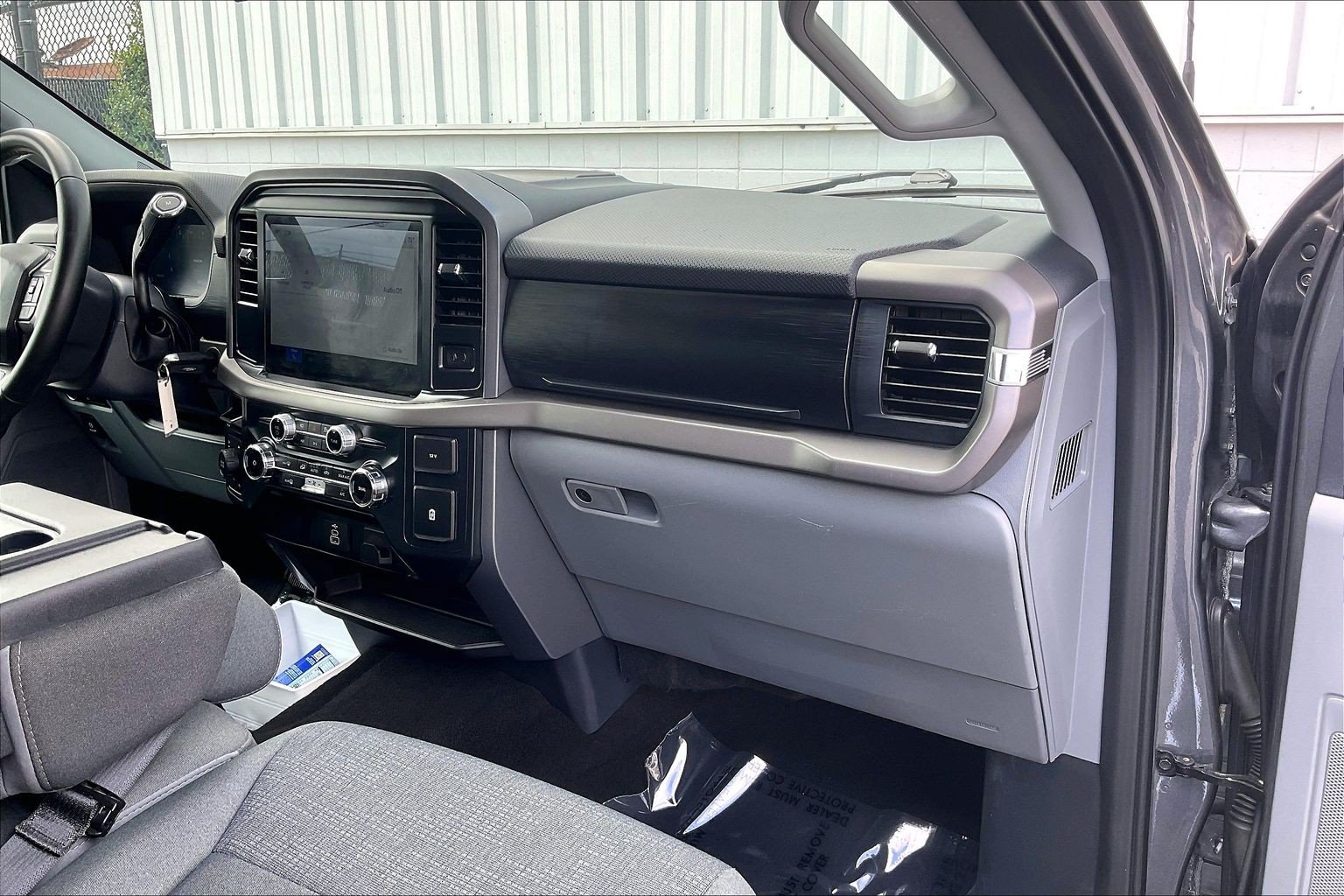 Used 2025 Ford F150 XLT w/ Equipment Group 301A Standard AWD/4WD image 21