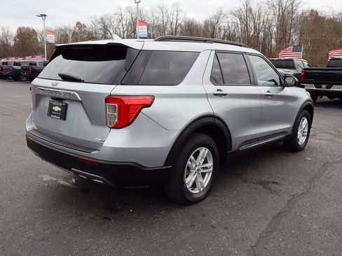 Used 2020 Ford Explorer XLT w/ Equipment Group 202A image 37