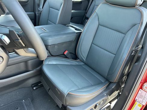 New 2026 GMC Yukon AT4 w/ AT4 Premium Package AWD/4WD image 20