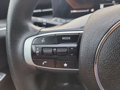 Used 2025 Kia K5 LXS image 26