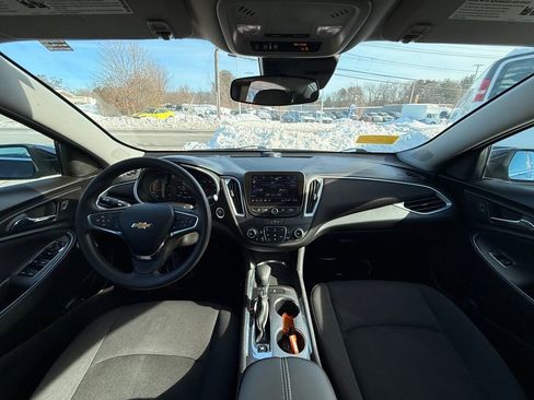Used 2023 Chevrolet Malibu LT image 17