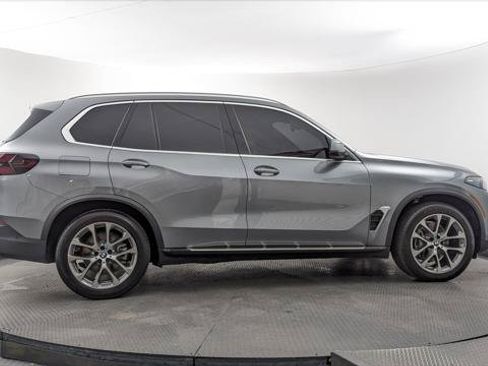 Used 2024 BMW X5 sDrive40i RWD image 9
